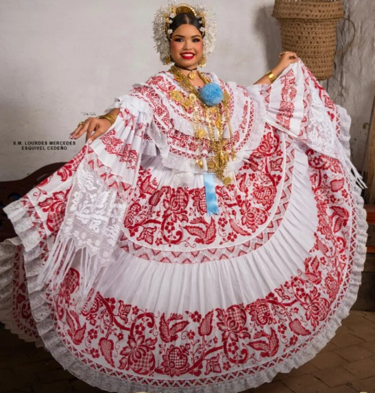 Lourdes Mercedes Esquivel Cedeño - Queen - 2025